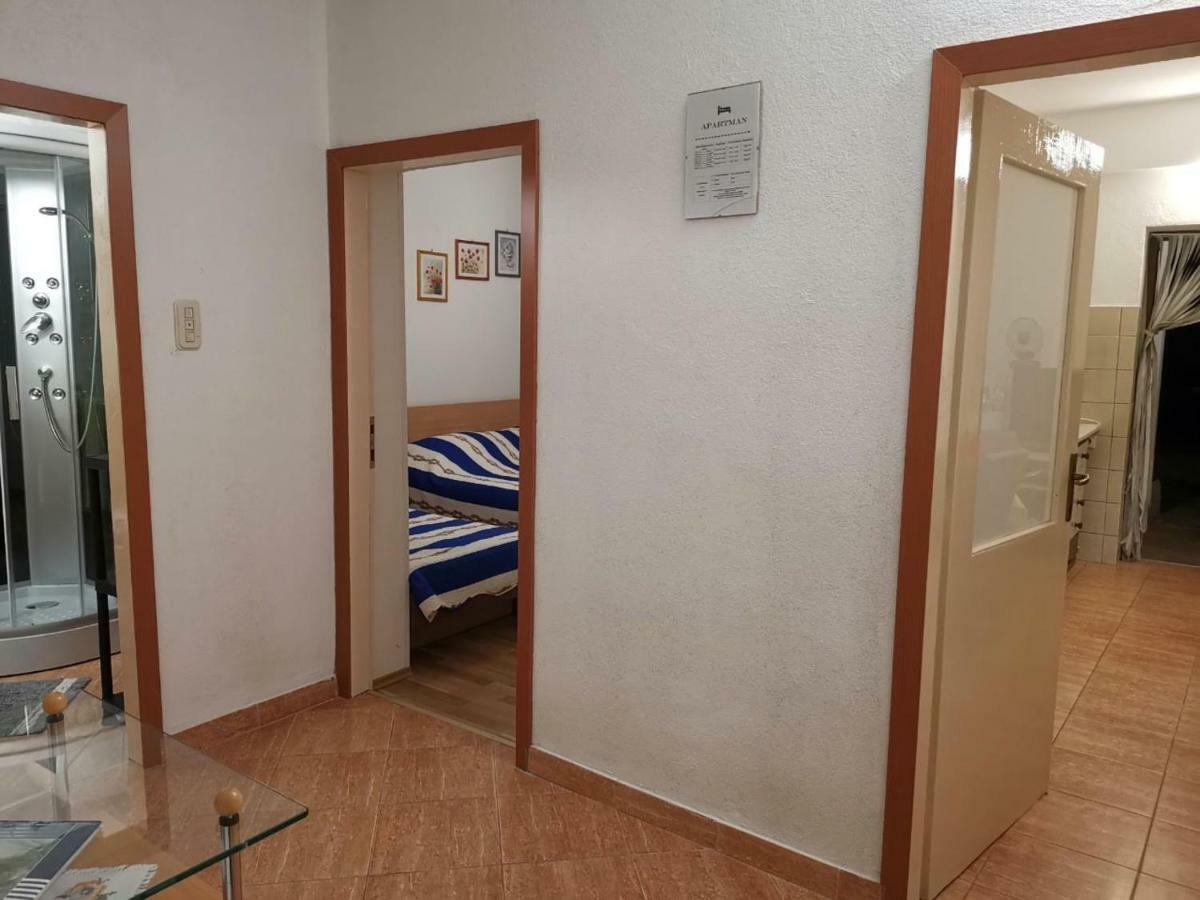 Apartmani Spomenka Seline Exteriér fotografie