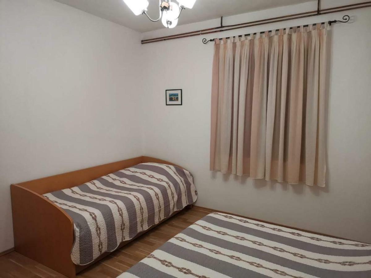 Apartmani Spomenka Seline Exteriér fotografie